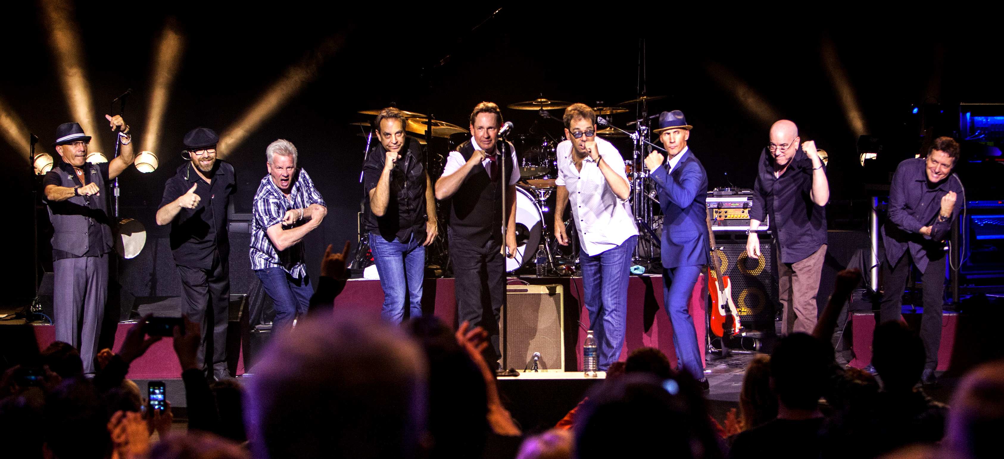 Huey Lewis and The News Concert & Tour History | Concert Archives